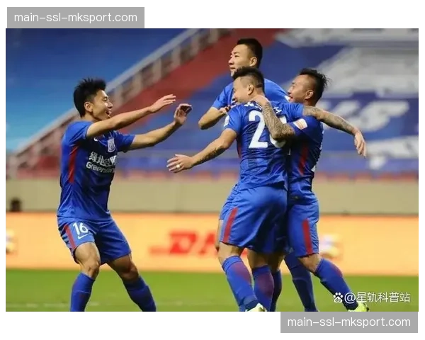 历史交锋回顾：山东泰山近十次客战上海申花仅取一胜